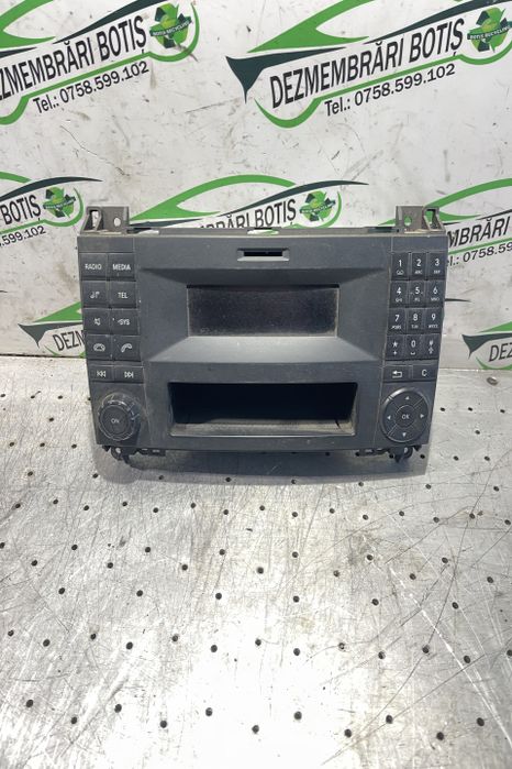 Radio cd A 906 900 51 03 A 906 900 51 03 A 906 900 51 03 Mercedes-Ben