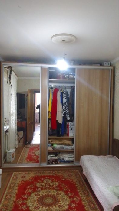 Продам большой шкаф в Малиновке