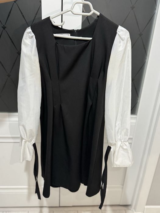 Продам вечерние платья