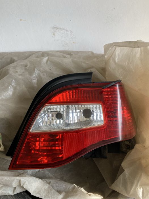 задние фары нексия 2