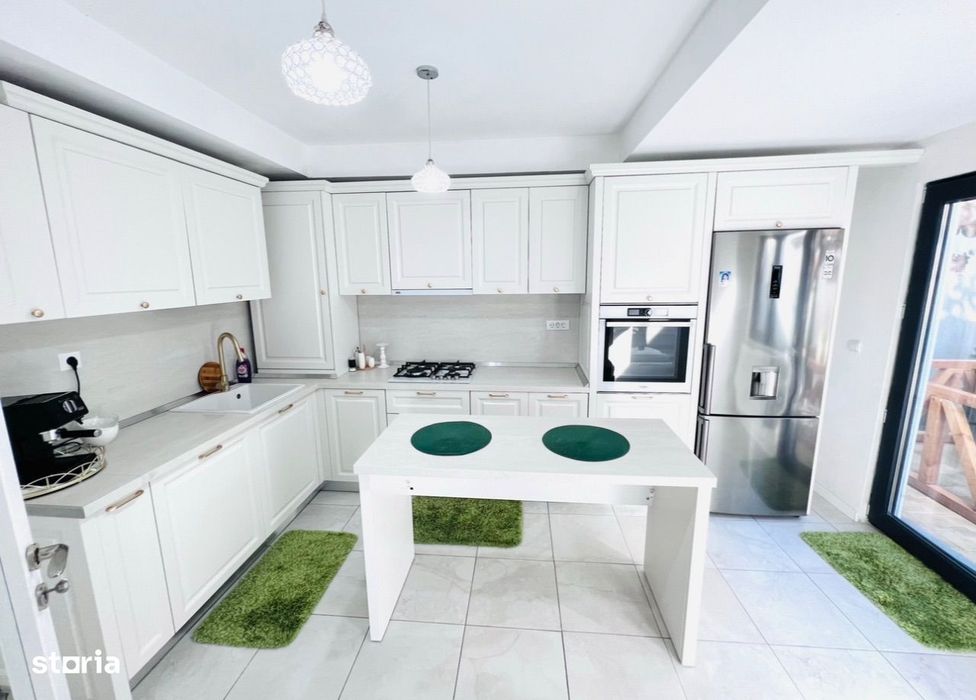 Vand Casa Pantelimon P+1 mobilat utilat LUX 300 mp!.
