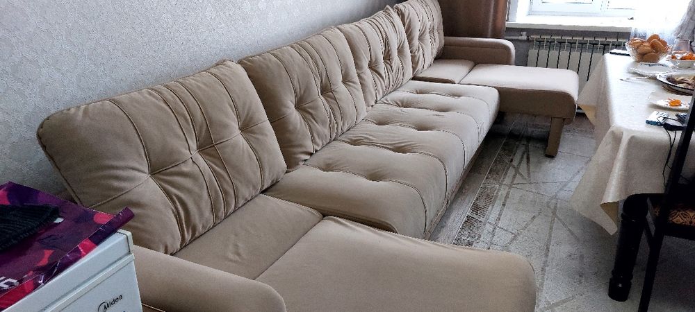 Диван раскладной для гостиной