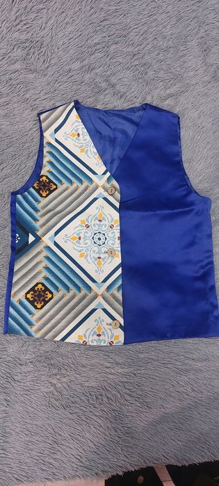 Продам жилетку в этно стиле