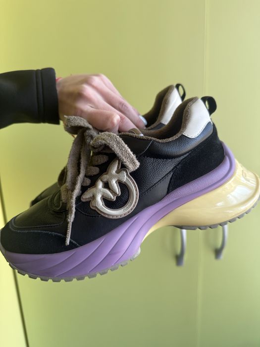 Маратонки  pinko