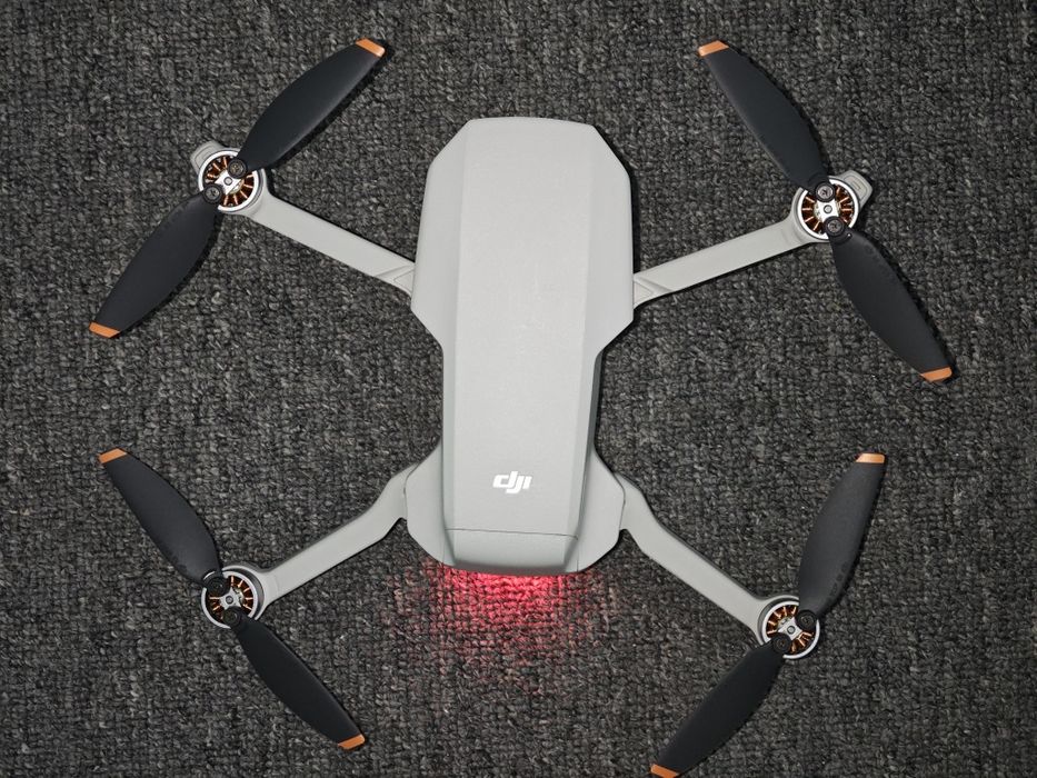 Dronă DJI Mini 4k