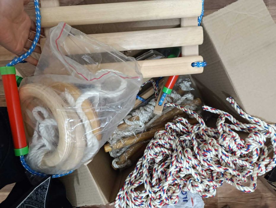 Продам детский спорткомплекс "Малыш Макси"