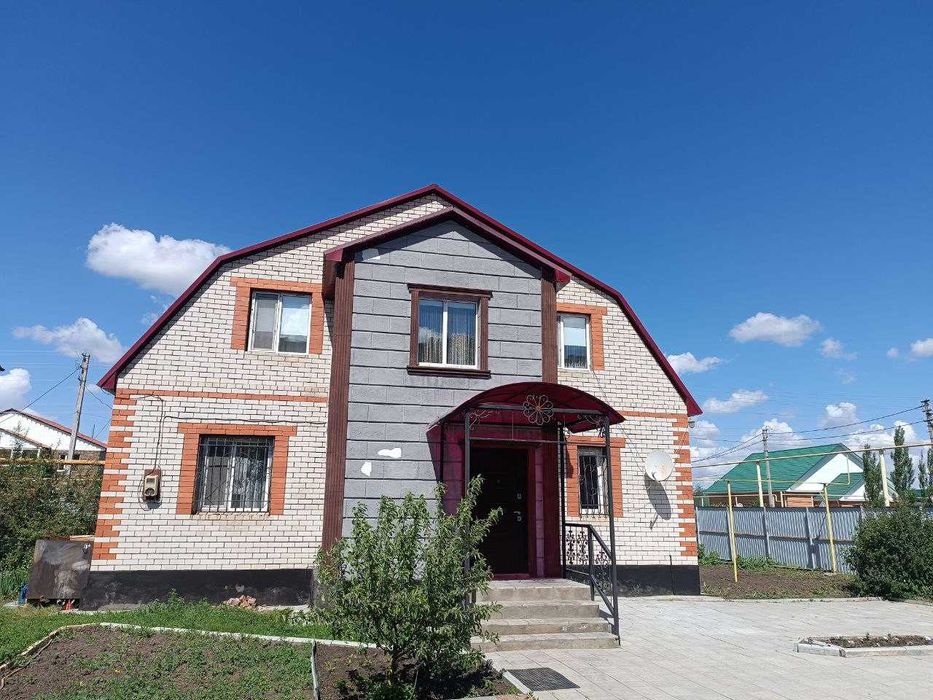 Продам коттедж в районе Плазы