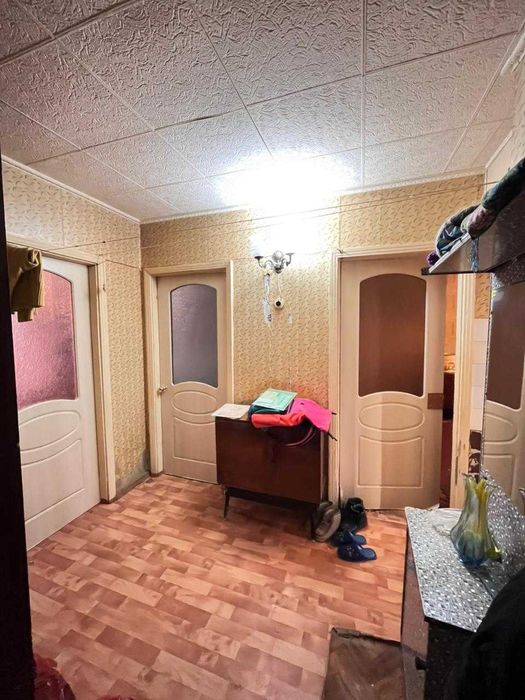 Продается 3 комн кв р-н Диана