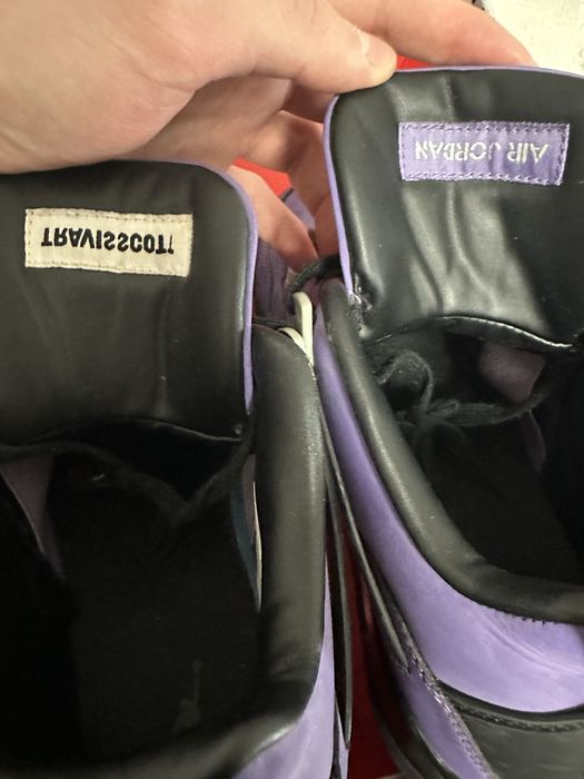 Jordan 4 x Travis Scott mov