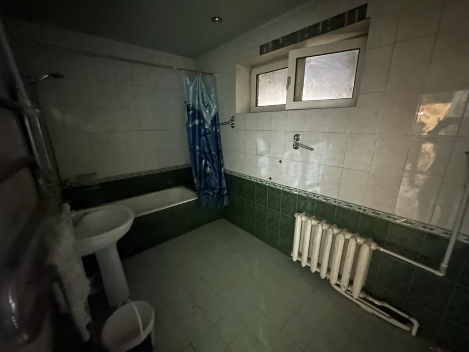 Феруза ялангач эко базар продается квартира 4/3/4 Банковский дом 130кв