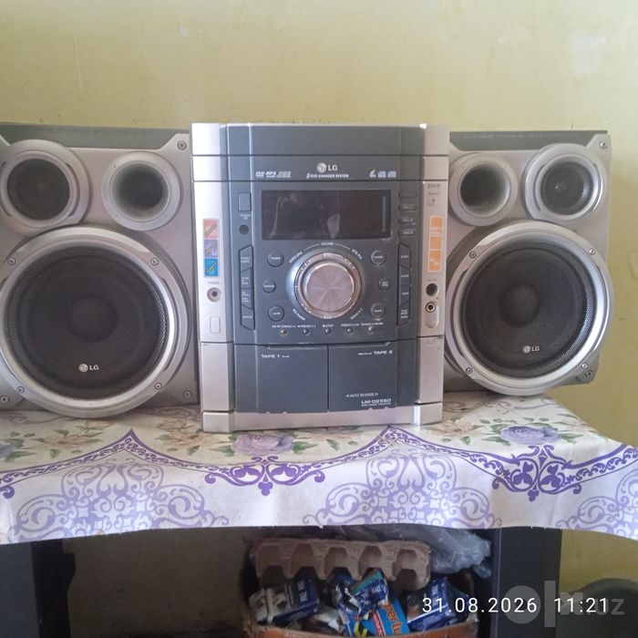 Продам музыкальный центр LG