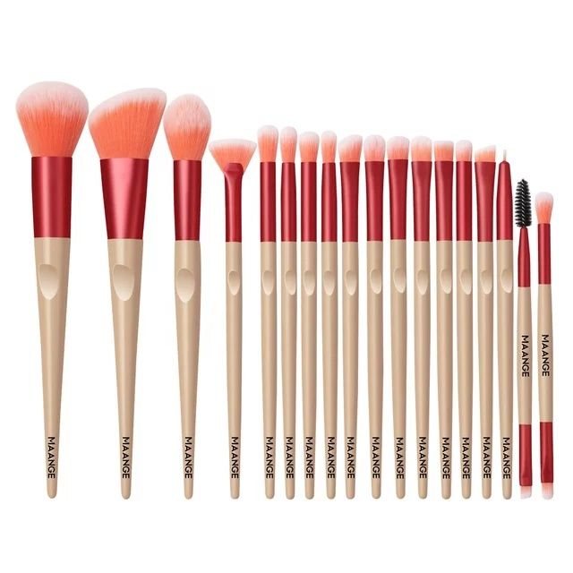 Set de 18 pensule profesionale pentru make-up