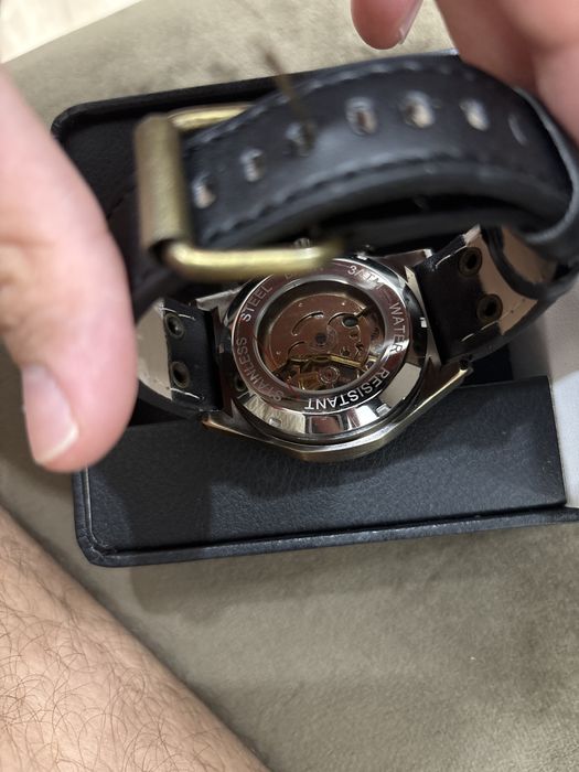 Продам наручные часы механические