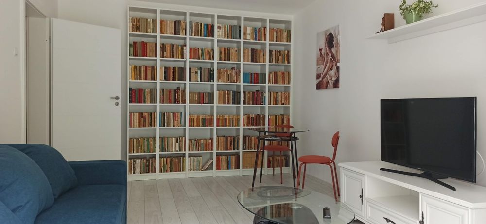 Apartament cu 2 camere , decomandat de închiriat pe termen lung