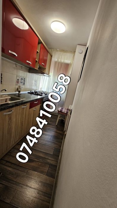 Proprietar-Apartament 3 camere de inchiriat