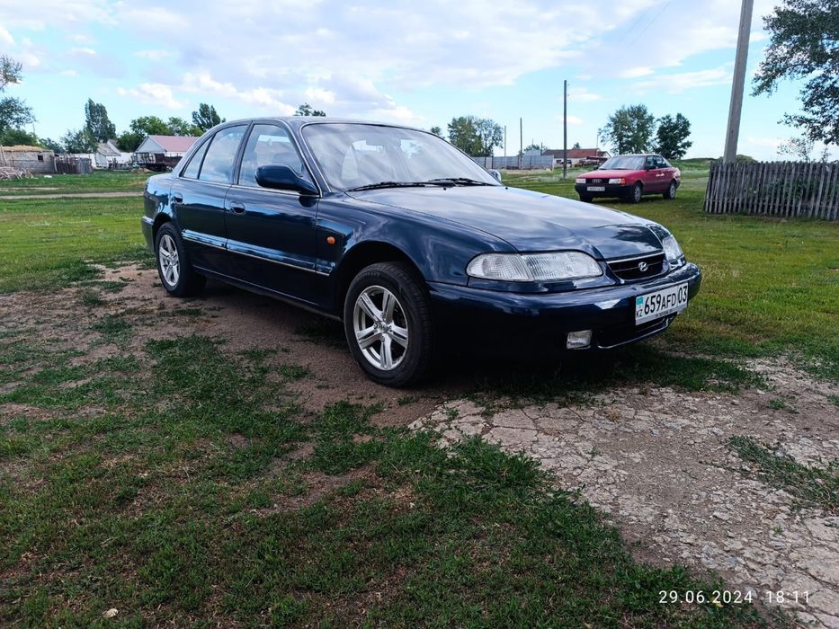 Hiunday Sonata 1994