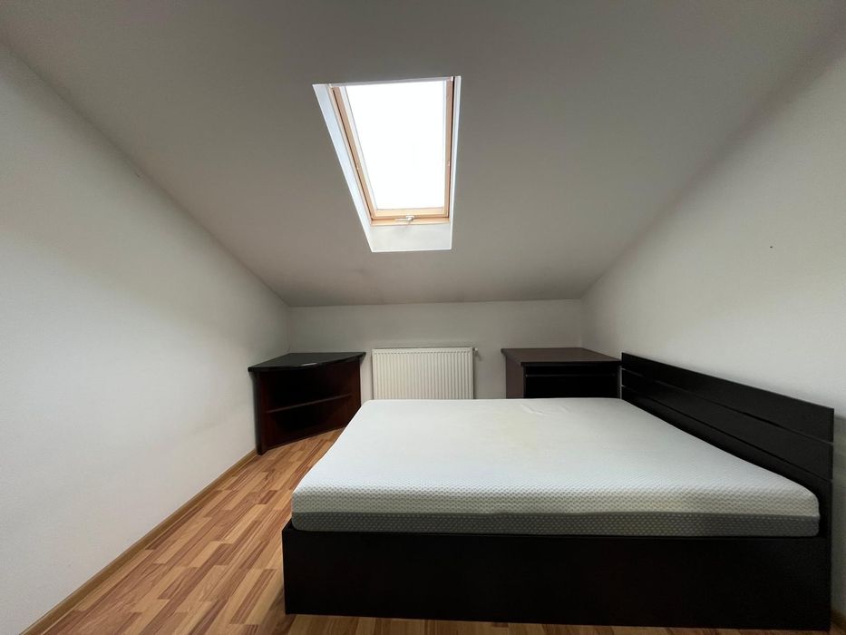 Închiriez Apartament în Bună Ziua cu loc de parcare!