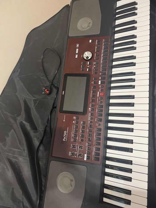 KORG PA700 musi set