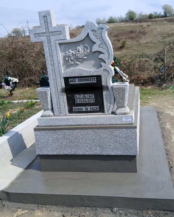 Imprejmuiri morminte Tămășeu