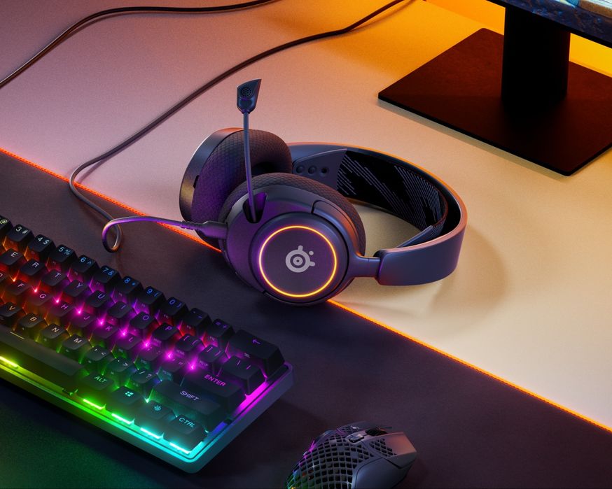 Игровой наушник SteelSeries Arctis Nova 3