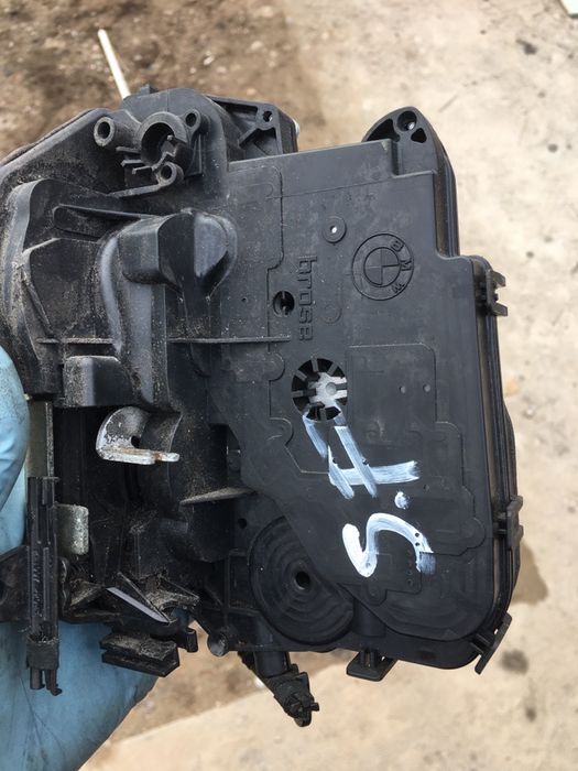 Broasca usa spate stanga/dreapta e90 e91 e92 e93 e87