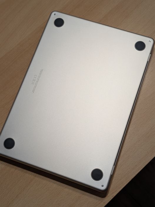 MacBook Air M2 като нов