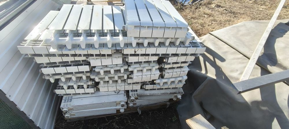 Продам  радиаторы .