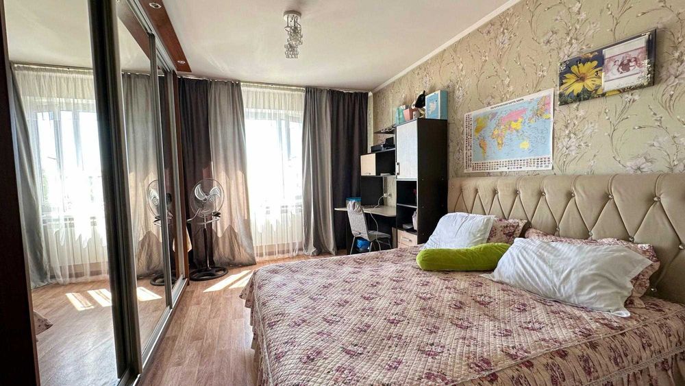 Продам квартиру Айым