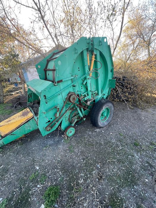 Продам прессподборщик