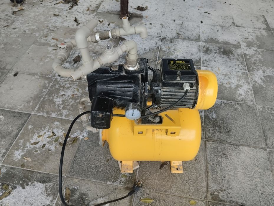 Насос водяной б/у