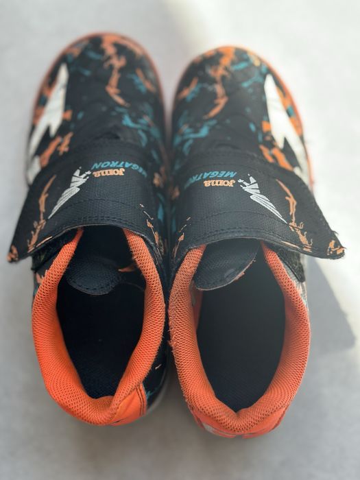 Продам сороконожки Joma