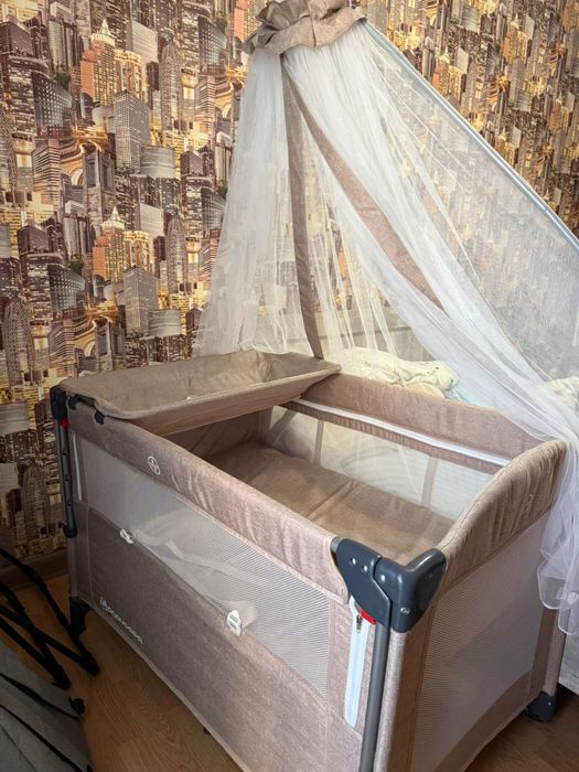 Продаю новый детский манеж