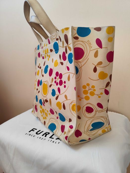 Цветна чанта Furla