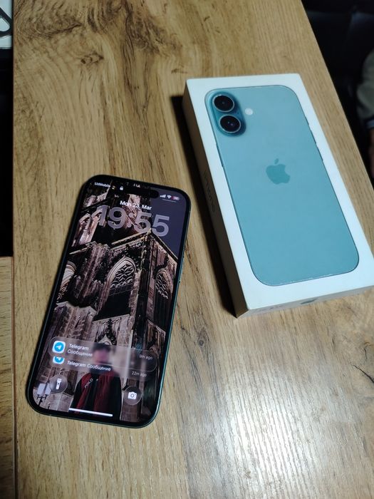 Iphone 16    128Gb.    93%.   620$