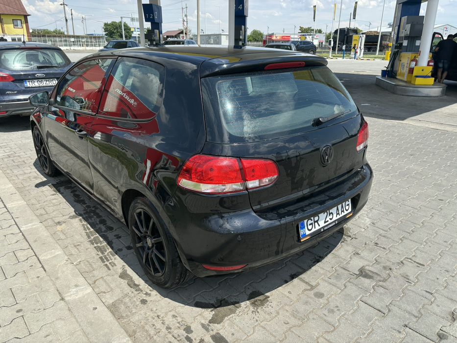 Vând golf 6 motor 1.6 benzina