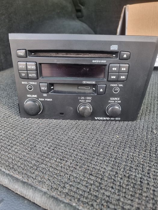 Радио за волво работещи