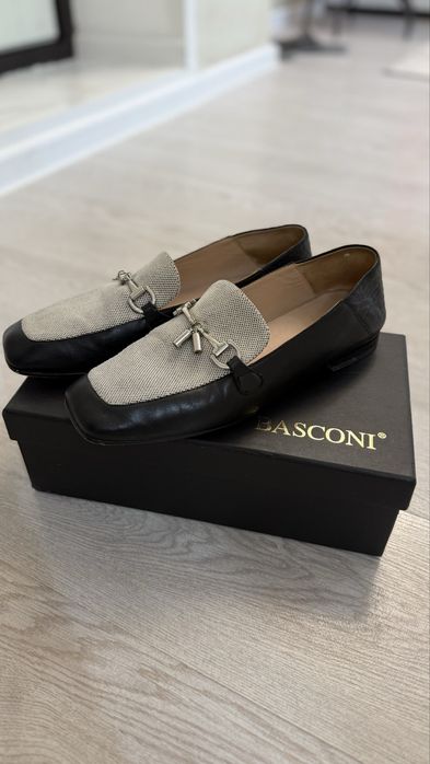 Продам лоферы женские “Basconi”
