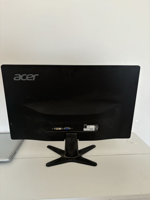 Монитор Acer в отличном состоянии