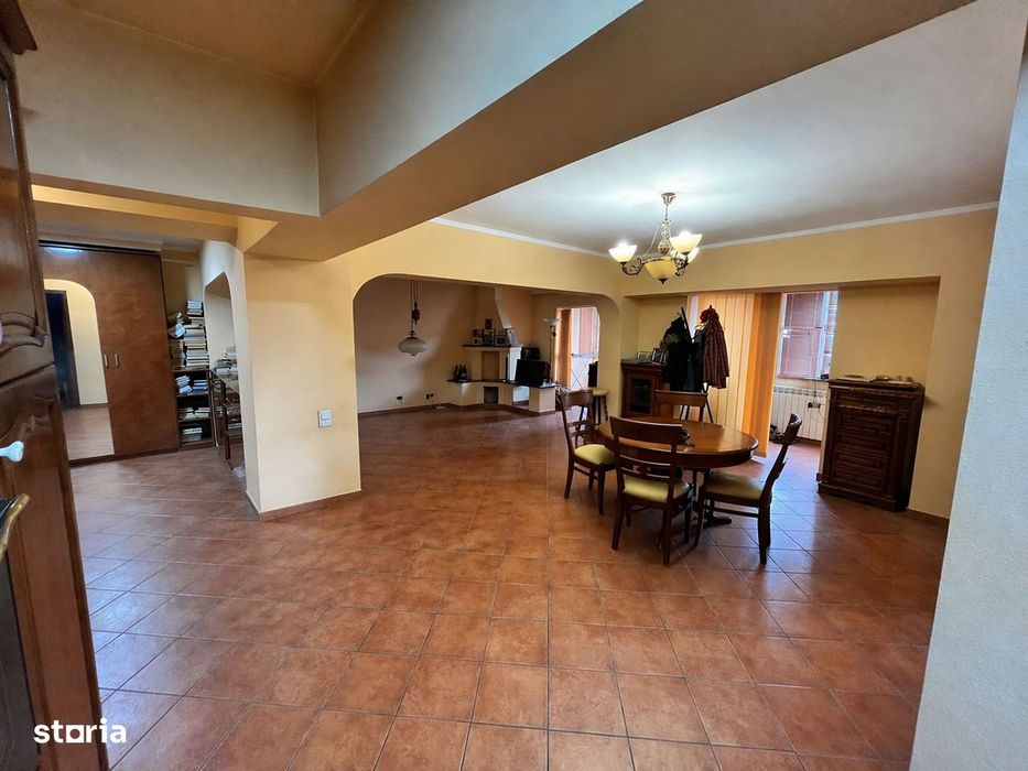 Apartament unic în zonă