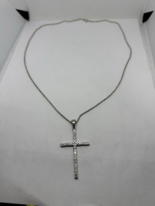 дамски сребърен синджир с кръст 11.61гр 925