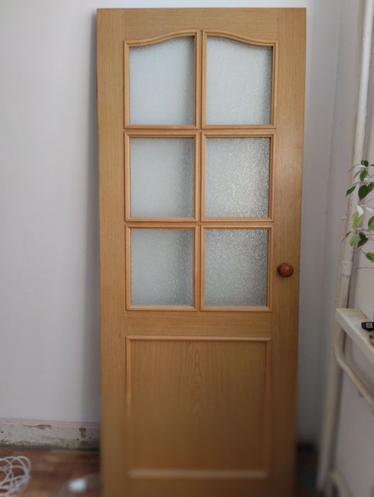 Двери деревянные