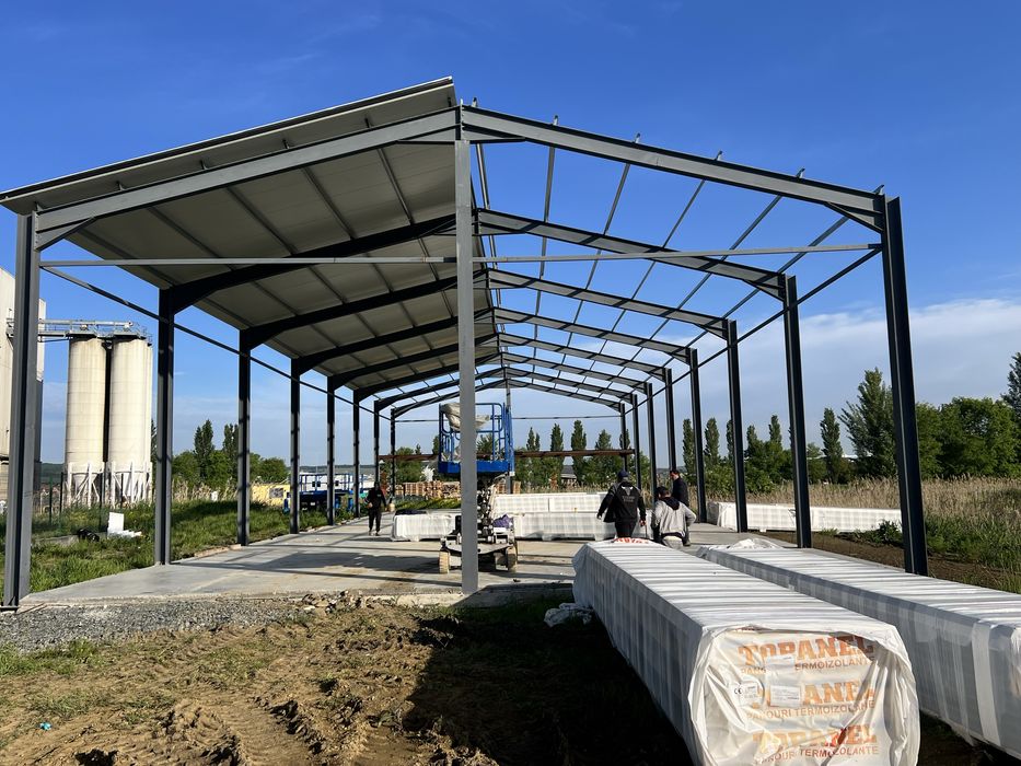 hala metalica 15x35x4