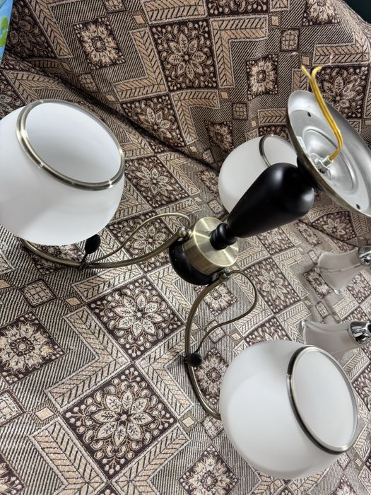 Люстра для комнаты или зала