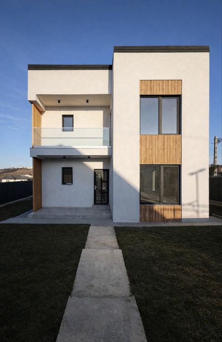 Case moderne /finalizate/strZorilor/Miroslava/ Canalizare