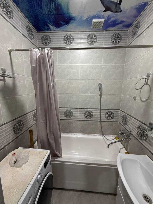 2 хонали ЕВРОРЕМНОТ қилинган МЕБЕЛЛЛАРИ билан сотилади