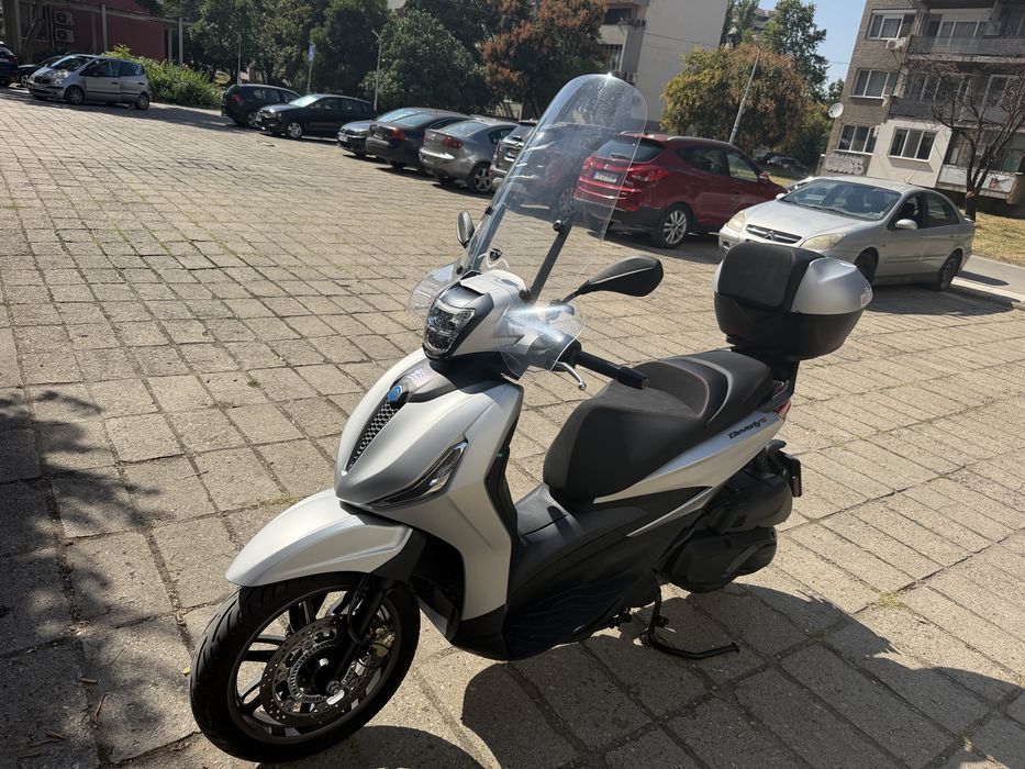 Продавам Piaggio Beverly 400 S