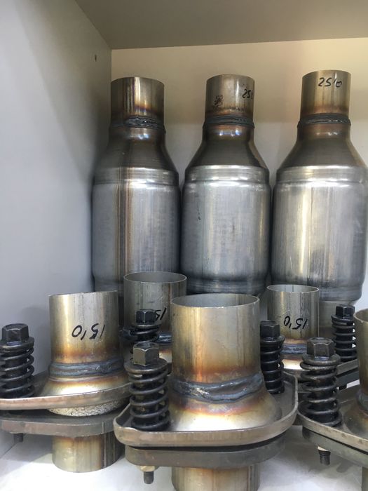 Катализатор универсальный