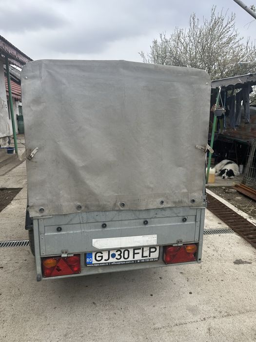 Vand Remorcuta Repo basculabila