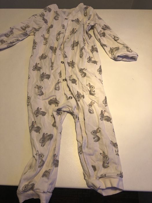 Haine fetita de la 3 la 12 luni