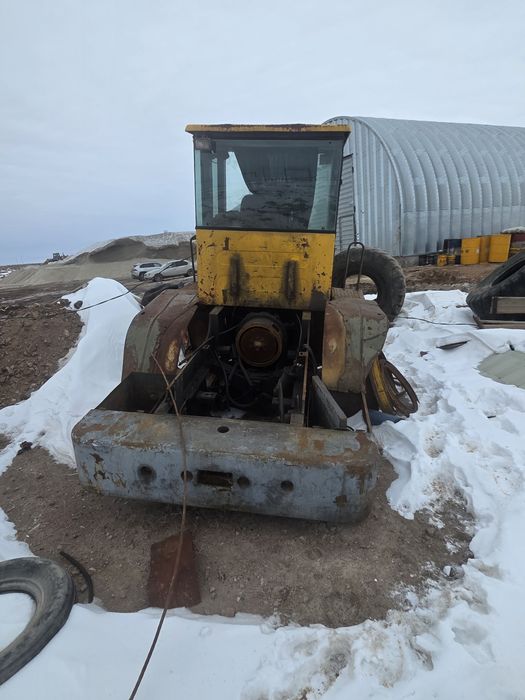 Фронтальный погрузчик